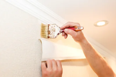 Pose de papier peint à Lairoux — revêtements muraux et toiles de verre